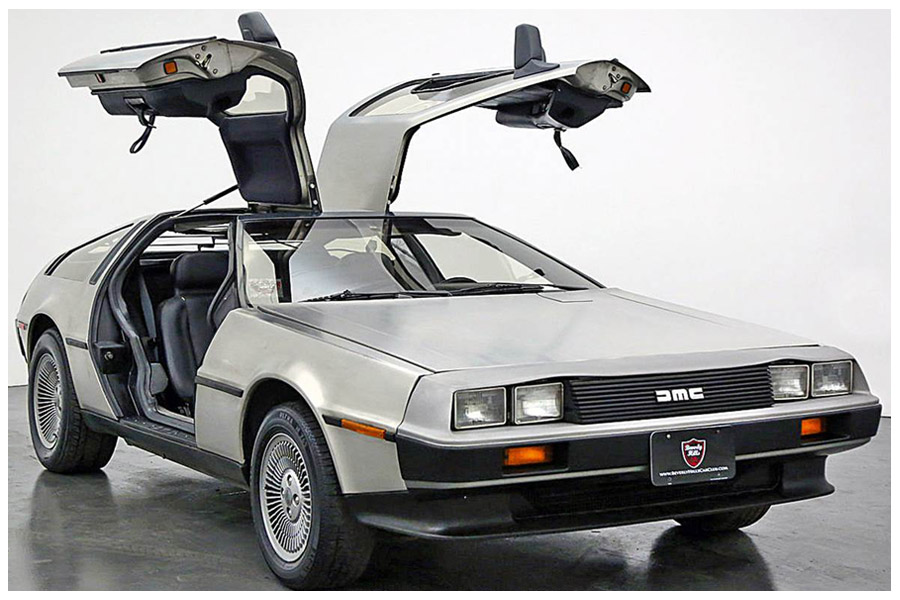 DeLorean DMC-12