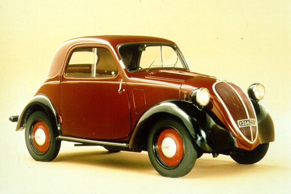 Red Fiat Topolino