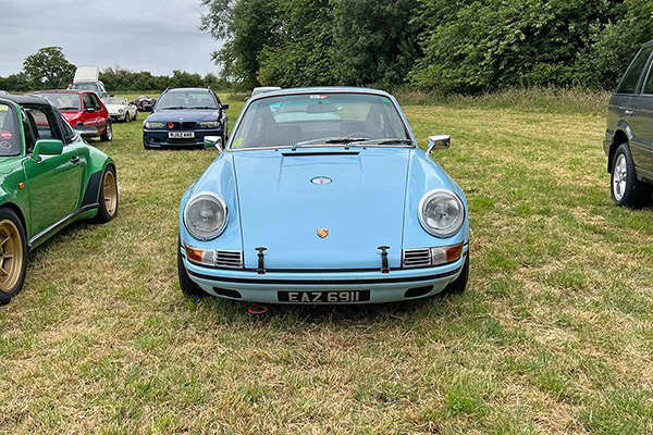 Baby blue Porsche 911