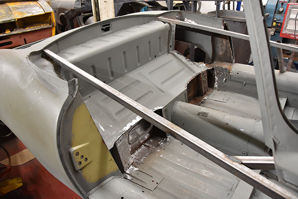 Grey Jaguar E Type rear end chassis in grey primer