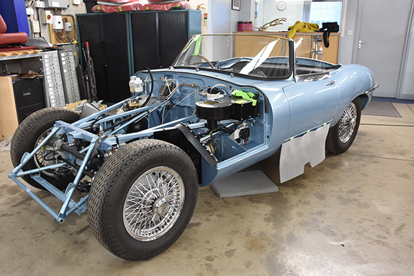 Opalescent Silver blue Jaguar E Type chassis