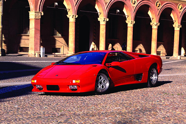 Red Lamborghini Diablo Vt With Piazza Santo Stefano Bologna Arches Backdrop